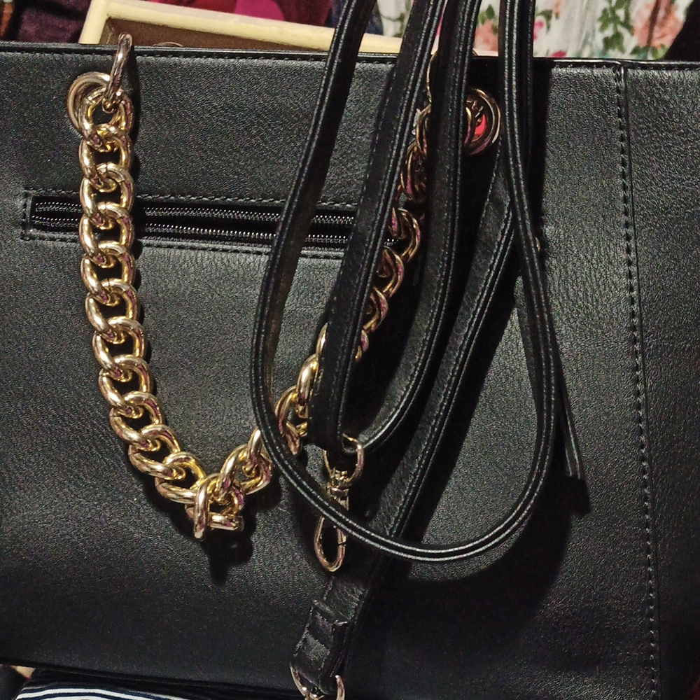Beautiful bag - Picture 3 of 3
